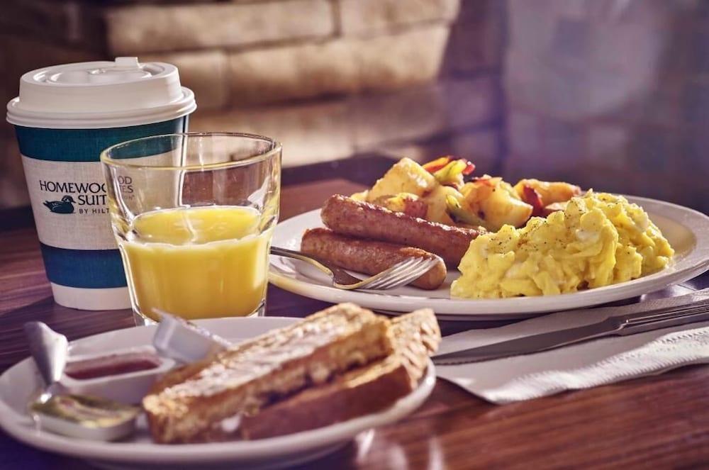 Homewood Suites By Hilton Dallas Market Center Екстер'єр фото