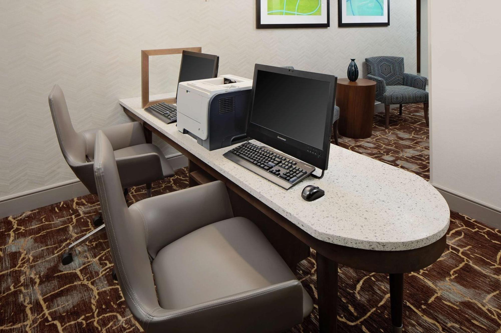 Homewood Suites By Hilton Dallas Market Center Екстер'єр фото