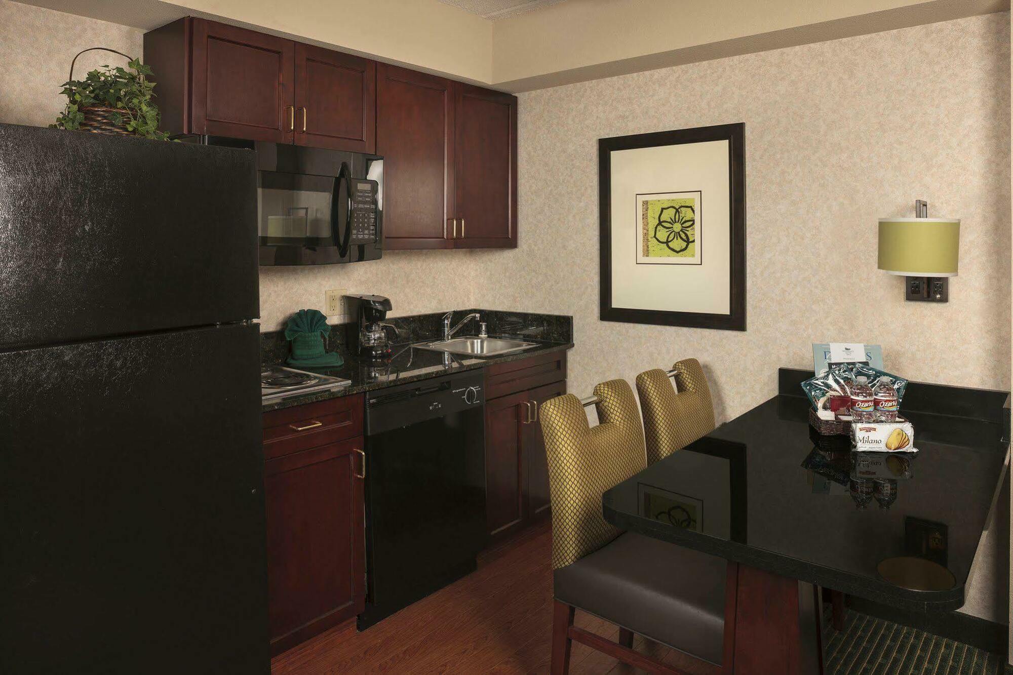 Homewood Suites By Hilton Dallas Market Center Екстер'єр фото